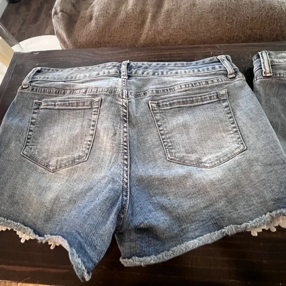 Y2k torrid women's Lace ruffle Jean Shorts coastal cowgirl coquette countrycore - Picture 10 of 15